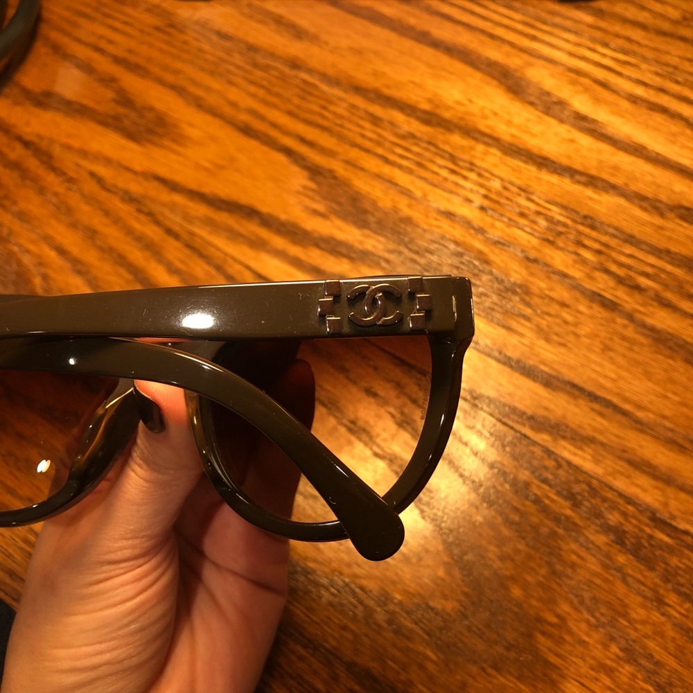Chanel “Lego” Boy Sunglasses - Picture 5 of 9
